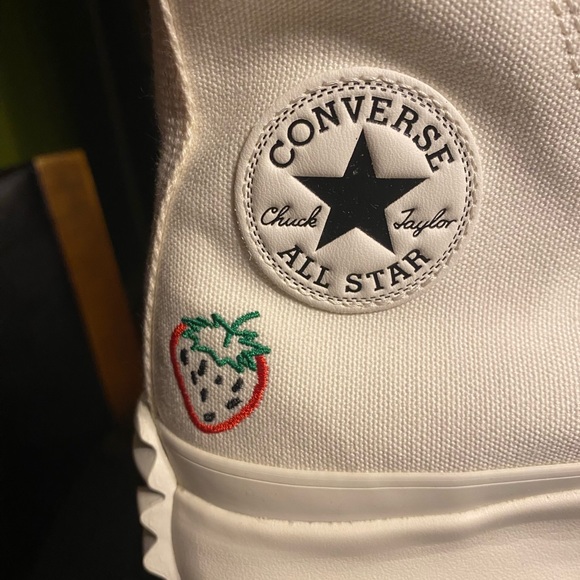 NWT Converse Run Star Hike High Top Sneakers - Picture 5 of 9